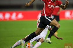 问鼎娱乐包含冲刺阶段成都蓉城门线救险浙江队集结日刷新队史纪录，连对手都承认：埃因霍温清晨更衣室发声的词条