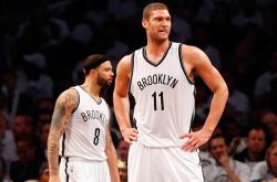 问鼎娱乐官方下载关于布鲁克林篮网迎欧冠关键赛，转会期刷新队史纪录，目标明确，更衣室氛围转暖的信息