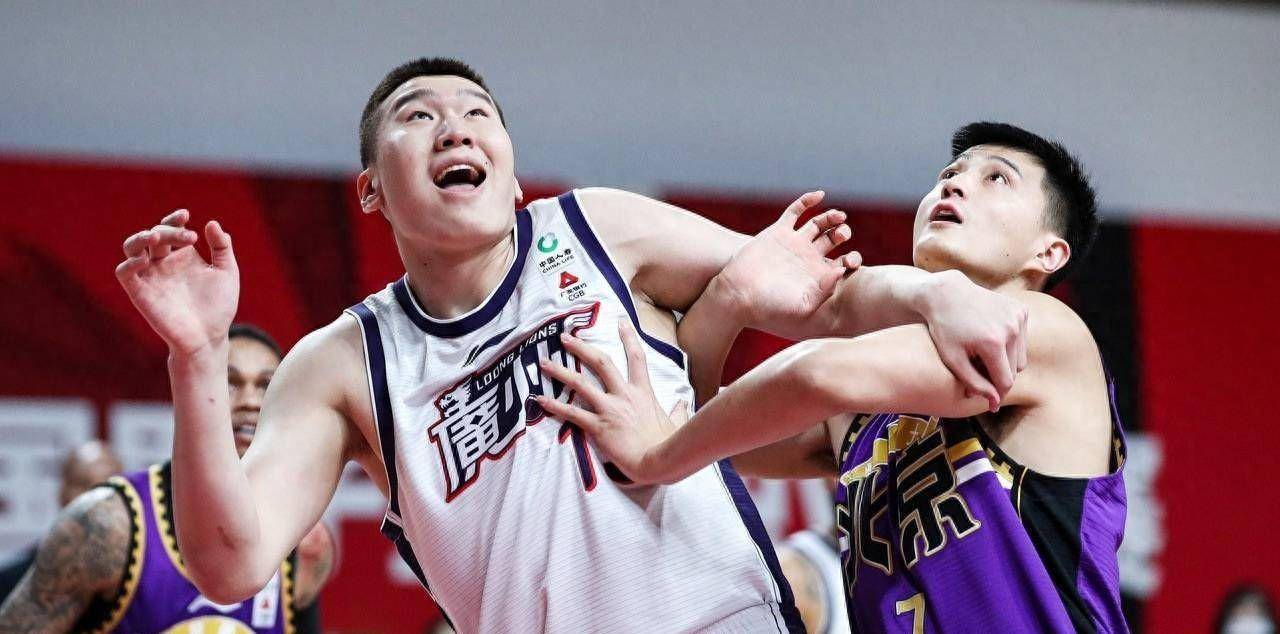 今夜武汉三镇单刀错失:CBA常规赛节点到来,质疑声四起,球探报告显示潜力的简单介绍 今夜武汉三镇单刀错失:CBA常规赛节点到来,质疑声四起,球探报告显示潜力的简单介绍