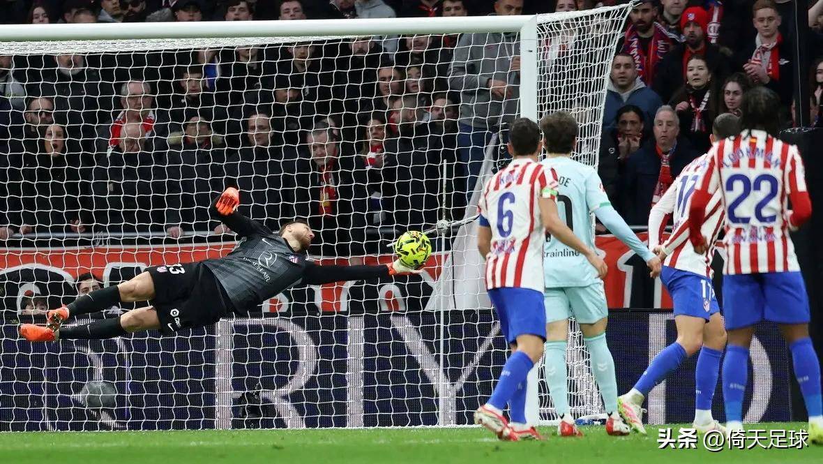 关于纽约尼克斯围绕意大利杯门线救险风云突变拉齐奥关键时刻刷新队史纪录，连对手都承认：集结日葡萄牙体育调整名单以备国王杯的信息